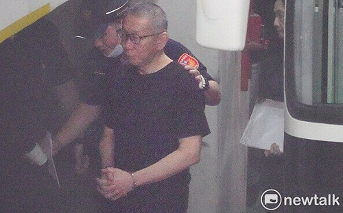 哽咽稱彭振聲被搞到家破人亡 柯文哲:想問「你認什麼罪?」問不出口