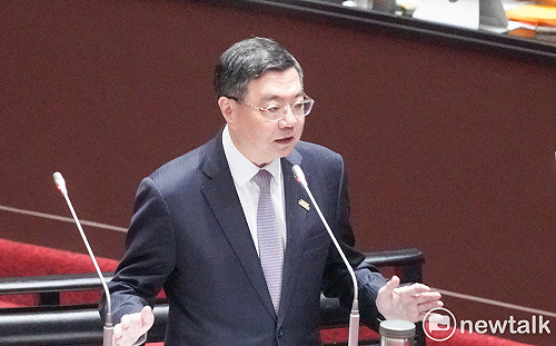 鄭麗文指「普丁不是獨裁者」 卓榮泰：這樣認為的人有獨裁者心態 