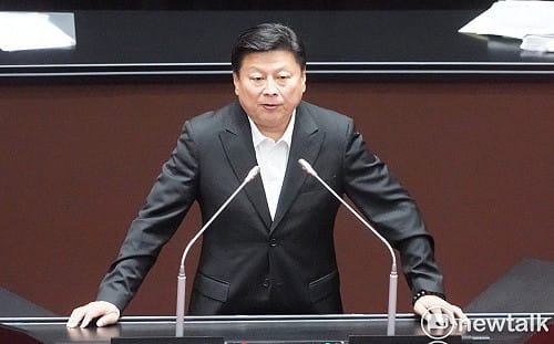 1.25兆國防預算引爆戰火 ! 傅崐萁要求總統國會答詢遭批「國際笑話」 黃帝穎 : 世界最扯 