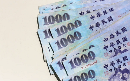 年終預期領多少？人力銀行調查：68%企業會發  高、低前五名揭曉