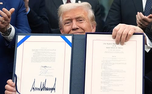 川普簽署行政命令  2028重返月球、2030部署核反應堆