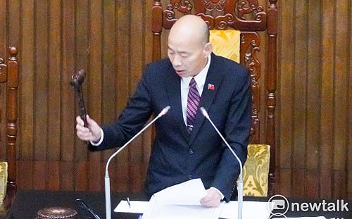 停砍並回溯！在野強勢三讀退休公務員年金修法 消費者物價指數成長5％時還應調整