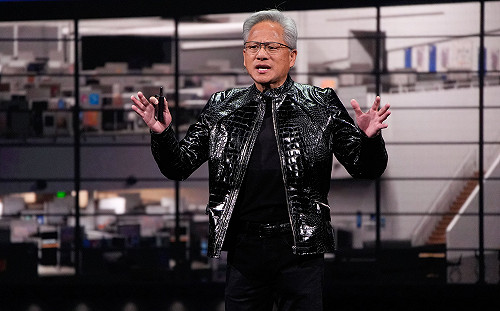 CES 2026》黃仁勳宣布超級電腦「Vera Rubin」全面量產 感謝台積電、廣達等供應夥伴