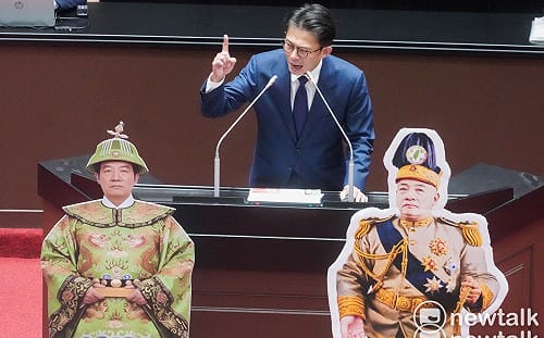 賴清德未列席彈劾案審查  黃國昌引蘇貞昌：用憲法的藥治憲政的亂