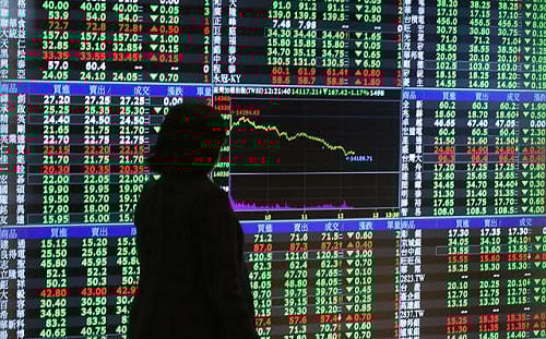 紅包行情搶完？歷史數據揭二月勝率7成  網多不買單：「法人收紅包 散戶給」