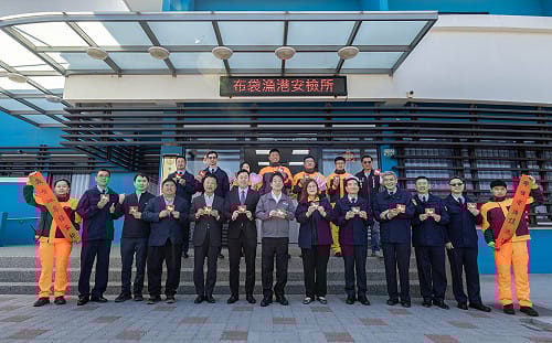 賴清德小年夜下鄉慰勉海巡署布袋漁港安檢所 盼共同奮鬥守護國安