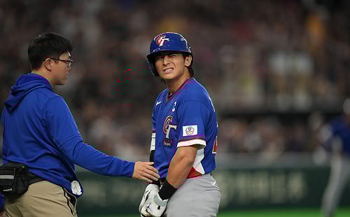(影) WBC台灣首戰0：3不敵澳洲 陳傑憲受傷 中華隊明日將戰日本！