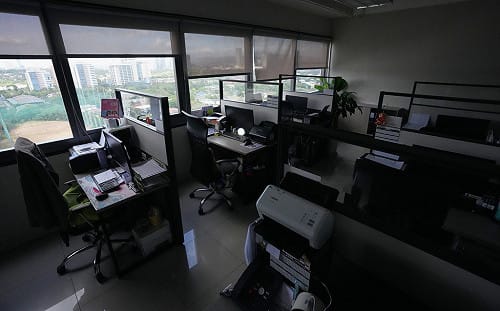 省能源！亞洲多國出招了 菲律賓規定一天WFH、斯里蘭卡急實施周休3日