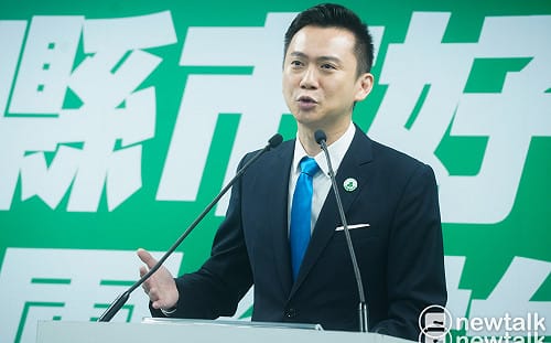 綠徵召鄭朝方選新竹縣長　邱臣遠：竹北任期未滿投入選舉　市政如何延續？