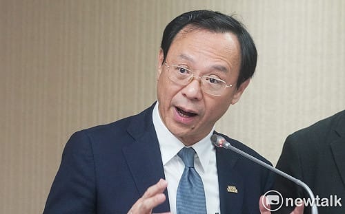 永豐餘「苦茶油」調查進度？ 石崇良：食藥署今赴嘉義查廠   