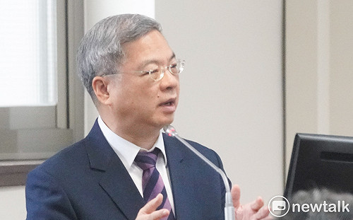 中央地方談毒油通報義務互嗆  作家：非常嚴人寬己的雙標
