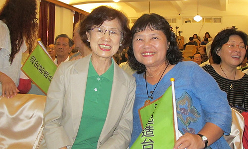 張炎憲全集出版  遺孀泣：大家千萬要健康