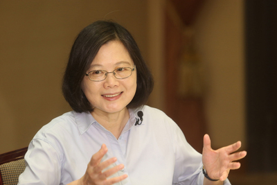 軍人年金改革  蔡總統：留得越久年金越好