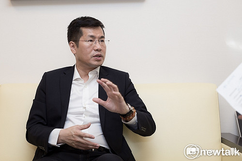 羅致政專訪之二》周刊跟拍事件後  太太曾問政治路要走下去嗎？