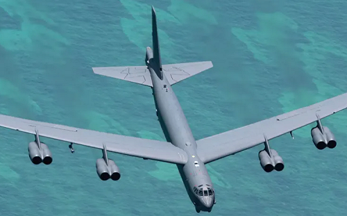 美3架B- 52現身委內瑞拉外海! 盤旋航空情報區2小時 加勒比局勢再緊繃