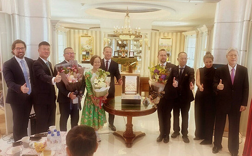 摩瑟水晶全球限量作品台灣首發   古典雕刻大師巡迴展出扛鼎之作 