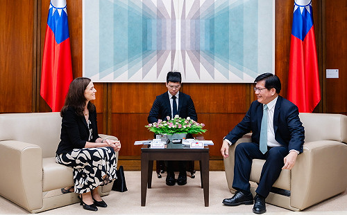 接見加拿大新任駐台代表   林佳龍：「貿易合作架構協議」推進中 