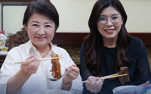 （影）鄭麗文當選黨主席   盧秀燕安靜了一夜 終於說「恭喜！」