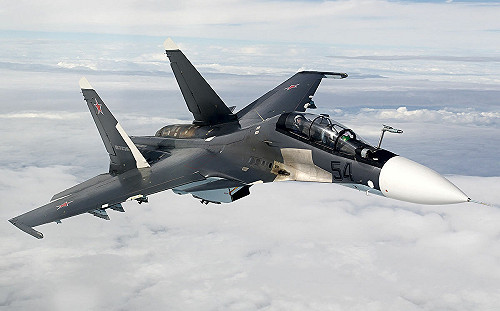 (影) 俄軍烏龍擊落自家蘇-30戰機! 一台要價5千萬美元 2飛行員彈射逃生