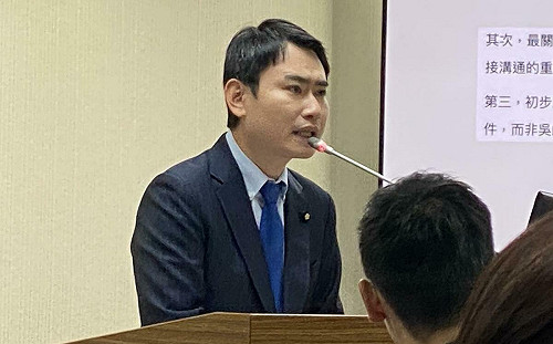 陳冠廷：馬英九以北京視角批評日相高市早苗、刻意拉到軍國主義情緒