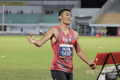 強風助威2度跑進10秒內　陳玟溥全運男子百公尺摘金