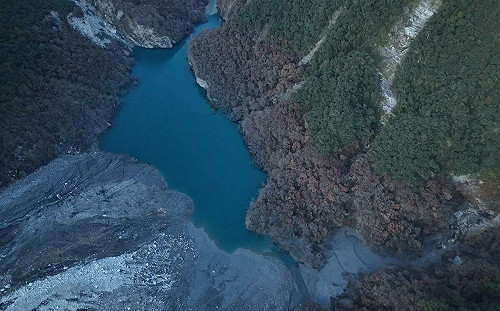 花蓮馬太鞍溪堰塞湖水位穩定!達4條件「解除紅色警戒」