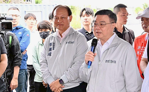 視察馬太鞍溪橋重建 卓榮泰大讚季連成:一塊石頭都充滿感情責任