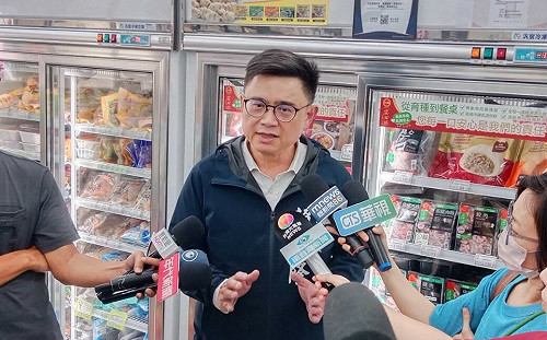 關心非洲豬瘟衝擊產業   賴瑞隆籲盧秀燕向豬農、國人及台糖道歉  