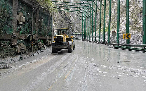 花蓮立霧溪燕子口堰塞湖今潰流！公路局：太魯閣路段17時開放通行