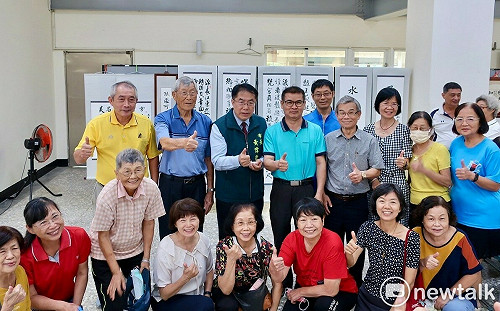 南市歡慶重陽節  黃偉哲加碼發放1,300元敬老金