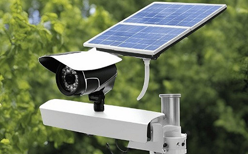 高雄離譜竊案！光天化日搬走保險箱 家屬痛批：整條街沒監視器