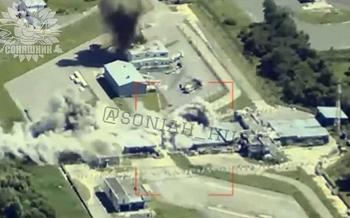 (影)趁俄大軍圍攻紅軍城! 烏北線反擊奪回蘇梅市中心 米格-29攜「鐵鎚」猛轟