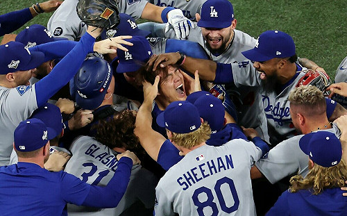 快訊》道奇二連霸！美國洛杉磯道奇成功衛冕世界大賽冠軍