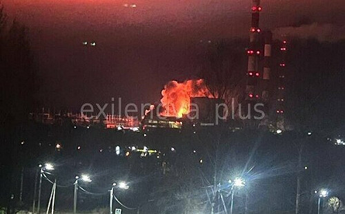 (影) 俄千架「沙赫德」被炸毀! 伏爾加格勒煉油廠火海連天、克里米亞油庫也爆炸