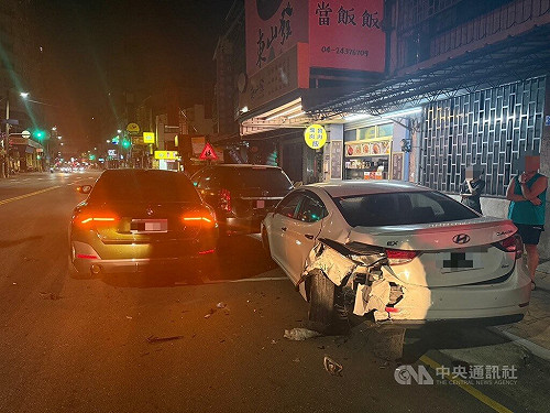 台中酒駕釀交通事故　女駕駛撞毀3車受傷遭法辦
