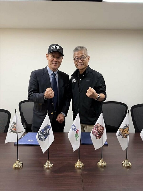 中職簽約日籍資深裁判　履行會長蔡其昌改革承諾