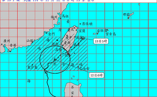 鳳凰颱風暴風圈凌晨接觸恆春半島！9縣市納警戒範圍 慎防顯著雨勢 