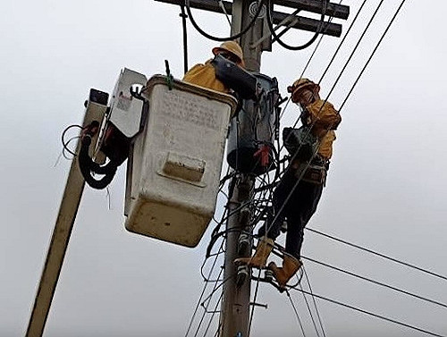 鳳凰颱風零星災情　苗縣578戶曾停電