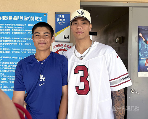 黑豹旗美和晉16強柯敬哲攻守好表現　柯敬賢讚：像我