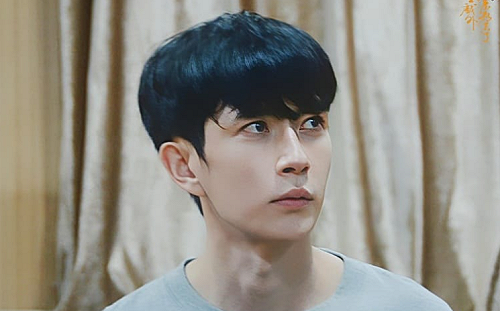 于朦朧案早有跡象？粉絲挖2013年「天娛傳媒黑幕」 早示警：簽約會毀掉