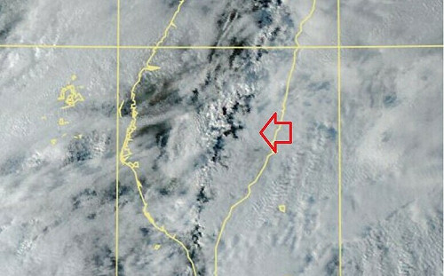 冷高壓出海中！衛星雲圖驚見「特有的X」 鄭明典揭原因