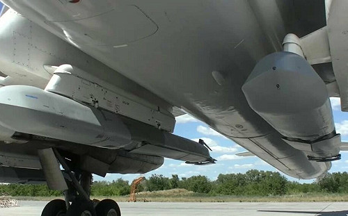 烏48小時內恐迎最大規模聯合打擊! 俄戰機就定位、滑翔炸彈量產