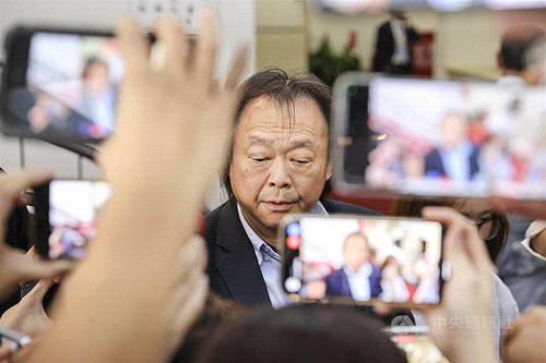 網傳低調訪陸影片？　王世堅：不用抖音也沒有去中國