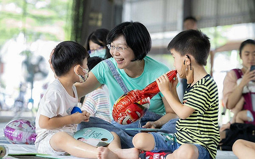 為親子打造最友善的高雄　林岱樺成功爭取「兒童及家庭署」 