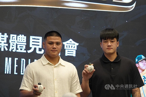 莊陳仲敖獲徵詢想拚WBC 場外繪畫天分也令人驚豔