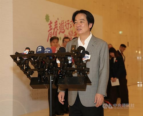 藍白要求總統國情報告即問即答　綠委指已被宣告違憲