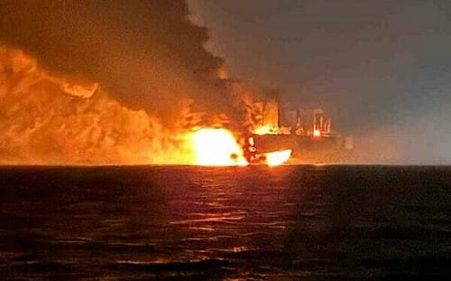 (影) 黑海再爆攻擊潮！烏連襲俄「影子艦隊」油輪 「這港口」緊急清空
