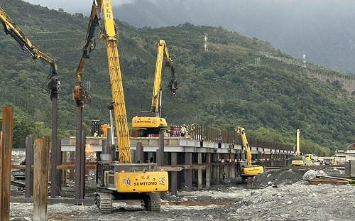 施工進度超前！花蓮「馬太鞍溪鋼便橋」明年1月完工