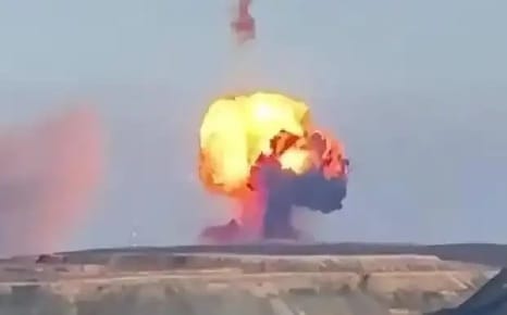 (影) 洲際導彈爆炸、火箭發射台坍塌、黑海戰略受阻 專家：俄面臨「難以逆轉」衰退