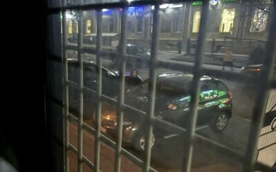 （影）響應中俄免簽被關罰八千! 中國男子莫斯科遭俄警強押囚車勒索